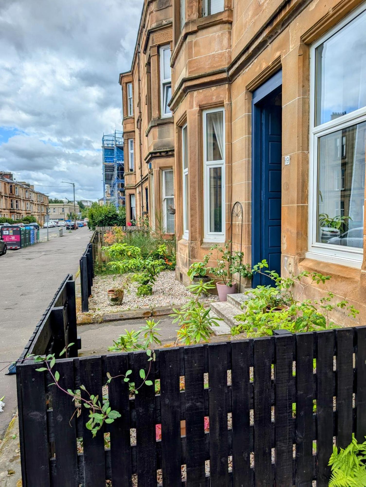 Victorian Apartment In Pollokshields Glasgow Exterior foto